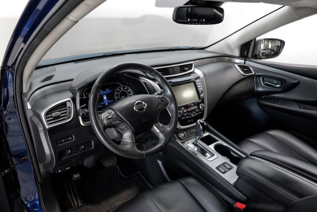Used 2020 Nissan Murano SV w/ Premium Package AWD/4WD image 4