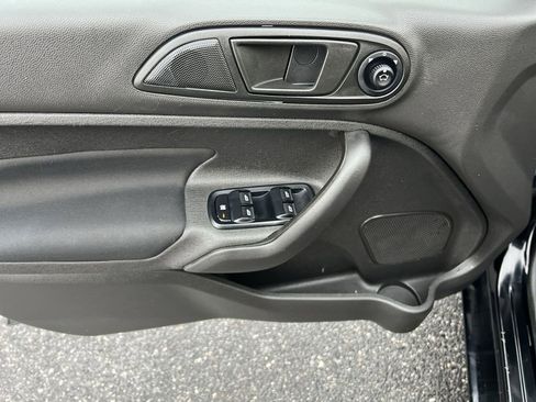 Used 2019 Ford Fiesta SE w/ Equipment Group 201A image 14