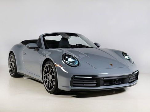 Used 2024 Porsche 911 Carrera image 33