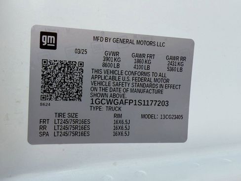Certified 2025 Chevrolet Express 2500 w/ Driver Convenience Package RWD image 30