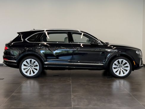 New 2026 Bentley Bentayga Extended Wheelbase AWD/4WD image 5