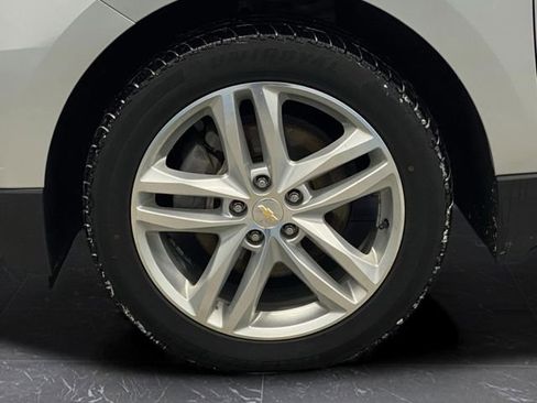 Used 2019 Chevrolet Equinox Premier image 38