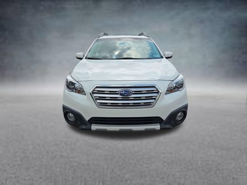 Used 2015 Subaru Outback 2.5i Limited AWD/4WD image 2