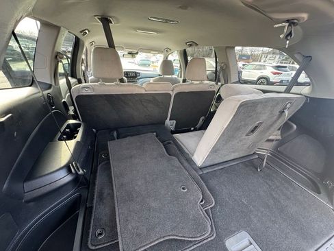 Used 2019 Honda Pilot EX image 33