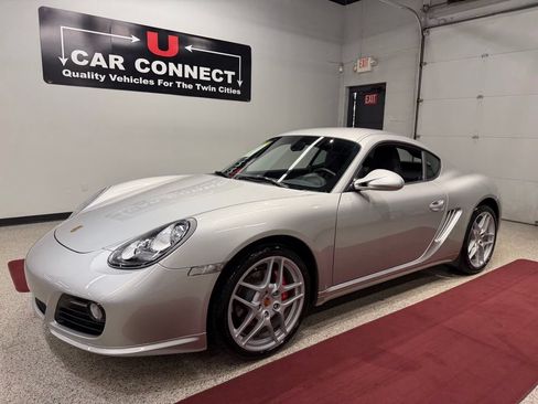 Used 2010 Porsche Cayman S RWD image 2