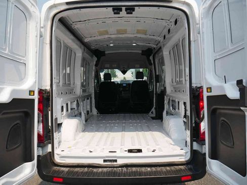 Used 2025 Ford Transit 250 148 Medium Roof Extended AWD image 12