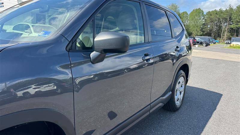 Used 2023 Subaru Forester AWD/4WD image 11