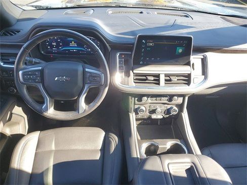 Certified 2023 Chevrolet Suburban Z71 w/ Luxury Package image 13