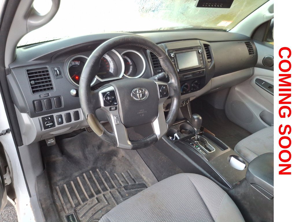 Used 2015 Toyota Tacoma 2WD Access Cab w/ Convenience Package image 10