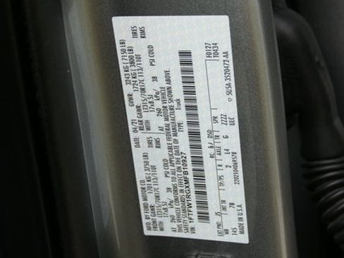 Used 2021 Ford F150 Raptor image 40