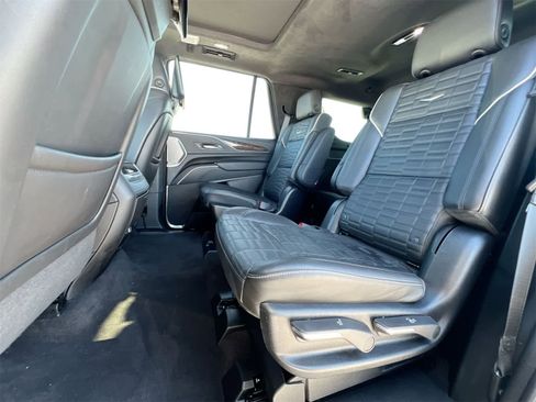 Used 2023 Cadillac Escalade Sport Platinum image 19