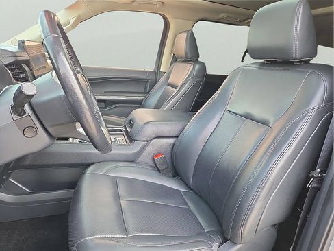 Used 2022 Ford Expedition Max XLT AWD/4WD image 16