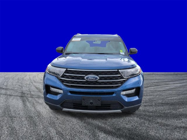 Certified 2022 Ford Explorer XLT w/ Equipment Group 202A RWD image 9