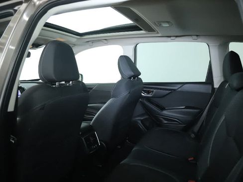 Used 2023 Subaru Forester Premium AWD/4WD image 15