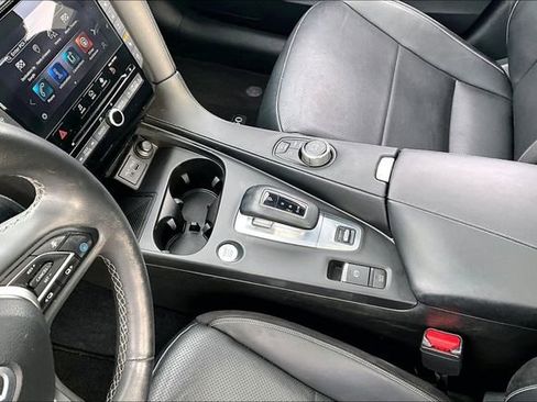 Used 2023 INFINITI QX50 Sport image 15