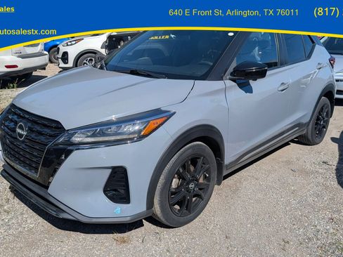 Used 2023 Nissan Kicks SR w/ SR Premium Package FWD image 1