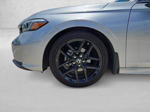 Used 2025 Honda Civic Sport image 21