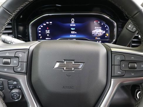 Certified 2024 Chevrolet Silverado 1500 RST w/ Z71 Off-Road Package image 26