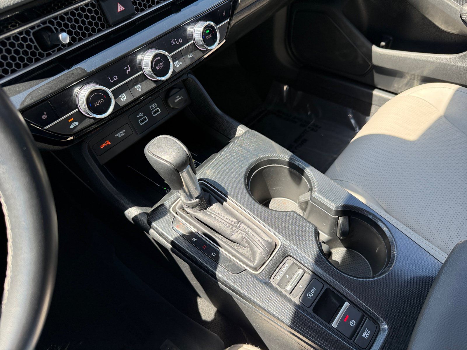 Used 2024 Honda Civic Touring image 13
