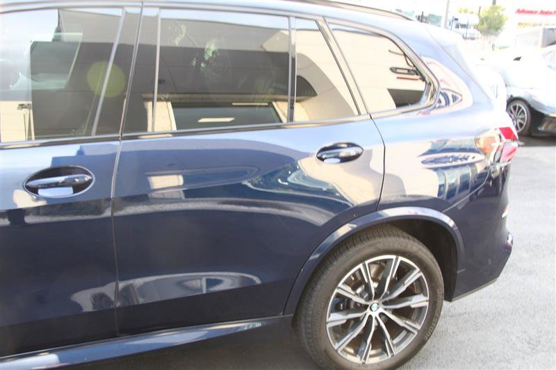 Used 2024 BMW X5 M60i AWD/4WD image 5