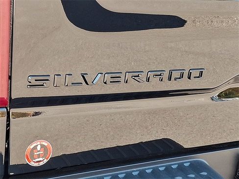 New 2026 Chevrolet Silverado 1500 High Country w/ Midnight Edition AWD/4WD image 17