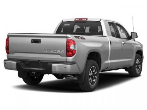 Used 2018 Toyota Tundra SR5 w/ SR5 Upgrade Package image 2