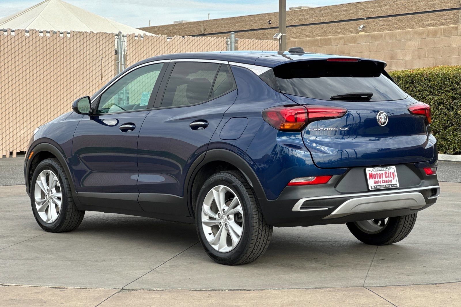 Certified 2023 Buick Encore GX Preferred FWD image 6