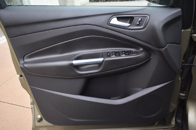 Used 2013 Ford Escape SE AWD/4WD image 17