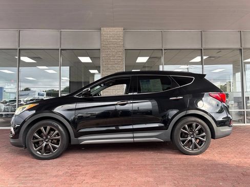 Used 2017 Hyundai Santa Fe Sport FWD image 7