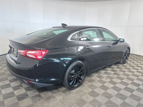 Used 2024 Chevrolet Malibu LT image 3