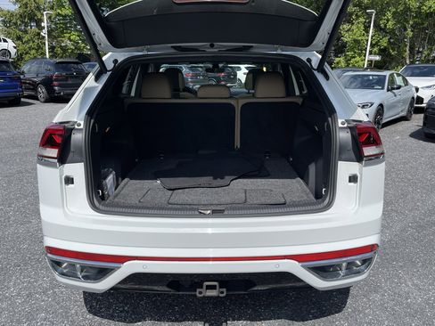 Used 2020 Volkswagen Atlas Cross Sport SEL R-Line AWD/4WD image 8