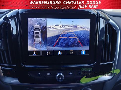 Used 2024 Chevrolet Traverse RS image 24