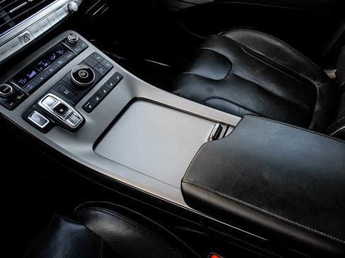 Used 2022 Hyundai Palisade Calligraphy image 25