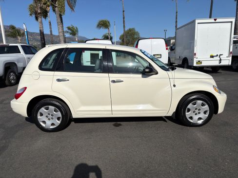 Used 2007 Chrysler PT Cruiser 4DR Base image 9