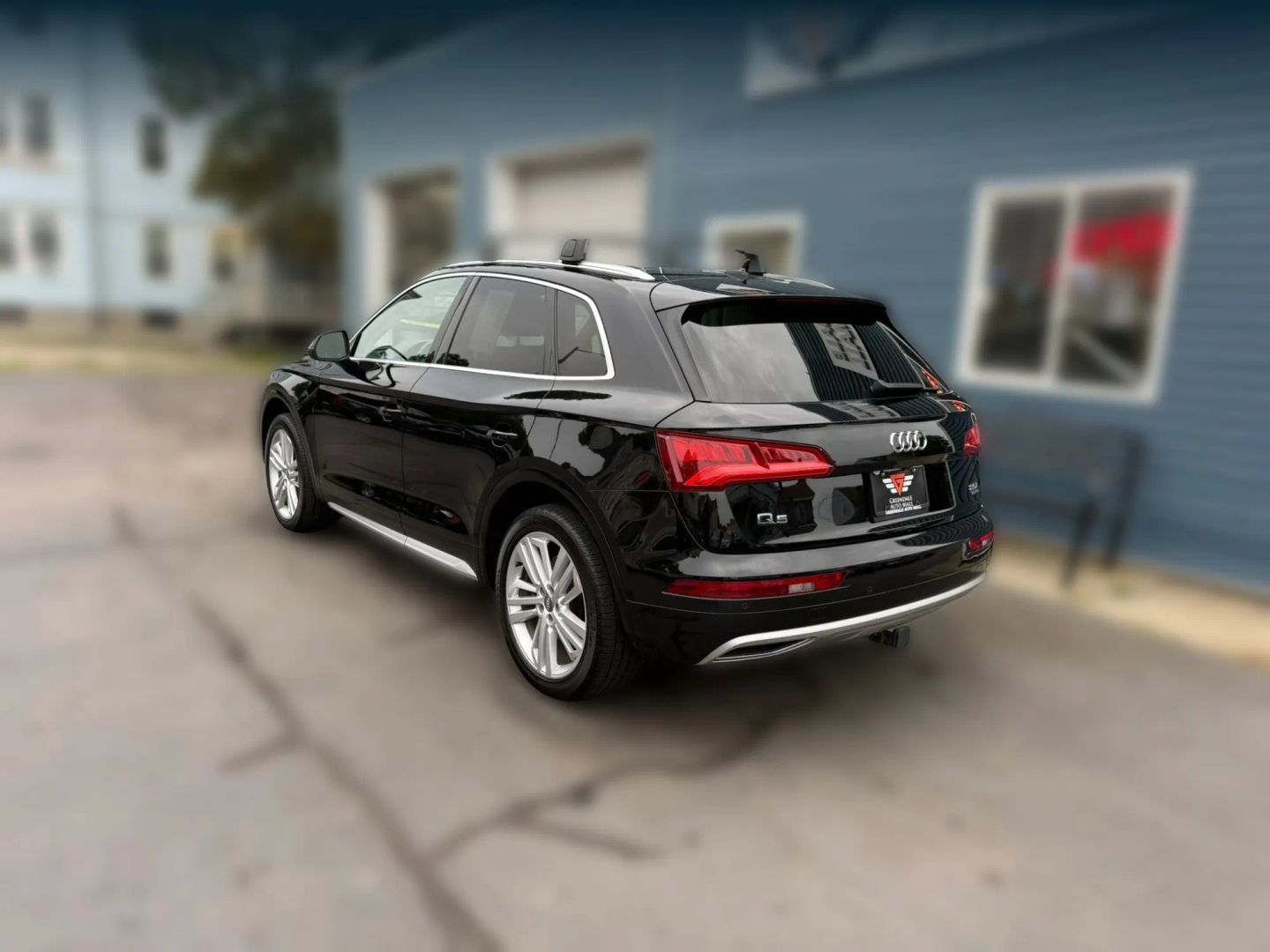 Used 2018 Audi Q5 2.0T Premium Plus w/ Premium Plus Package AWD/4WD image 5
