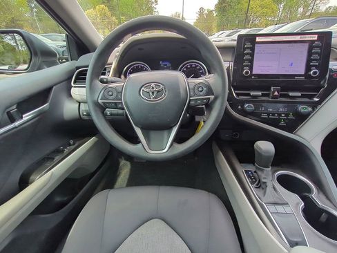 Used 2024 Toyota Camry LE FWD image 16