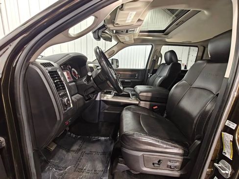 Used 2014 RAM 2500 Laramie w/ Convenience Group AWD/4WD image 36