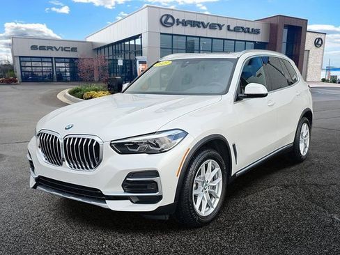 Used 2023 BMW X5 xDrive40i w/ Climate Comfort Package image 1
