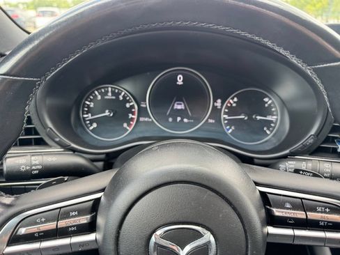 Used 2022 MAZDA MAZDA3 s FWD image 25