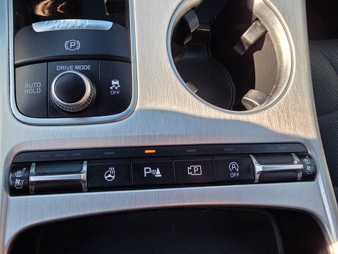 Used 2023 Kia Stinger GT2 image 25