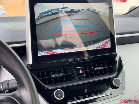 Used 2025 Toyota Corolla FX image 27