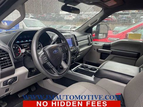 Used 2020 Ford F250 XLT w/ XLT Value Package image 2