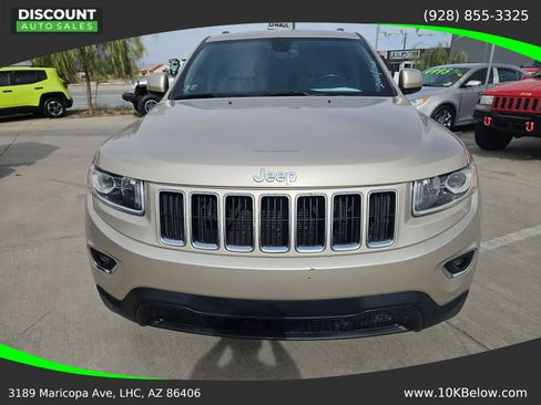 Used 2015 Jeep Grand Cherokee Laredo w/ Quick Order Package 23E AWD/4WD image 2