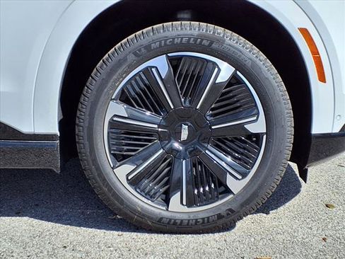 New 2025 Cadillac Escalade IQ Sport 2 image 22