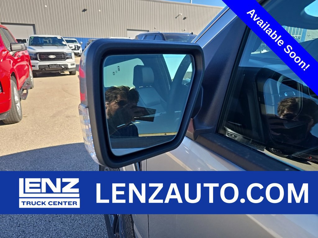 Used 2025 Ford F150 Lariat AWD/4WD image 7