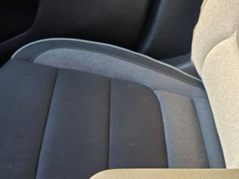 Used 2023 Chevrolet TrailBlazer LS AWD/4WD image 23