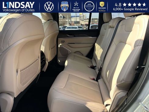 Used 2022 Jeep Grand Cherokee Limited 4xe image 13