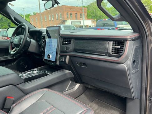 Used 2023 Ford Expedition Max Limited AWD/4WD image 22