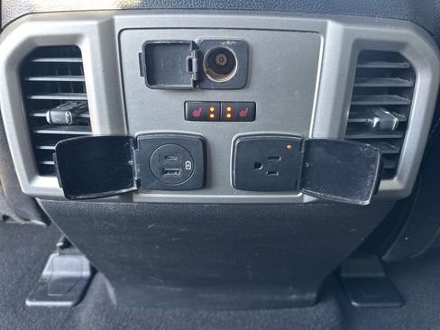 Used 2021 Ford F250 Lariat w/ Lariat Value Package image 26