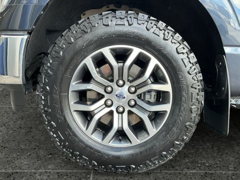 Used 2021 Ford F150 Lariat w/ Equipment Group 501A Mid AWD/4WD image 14